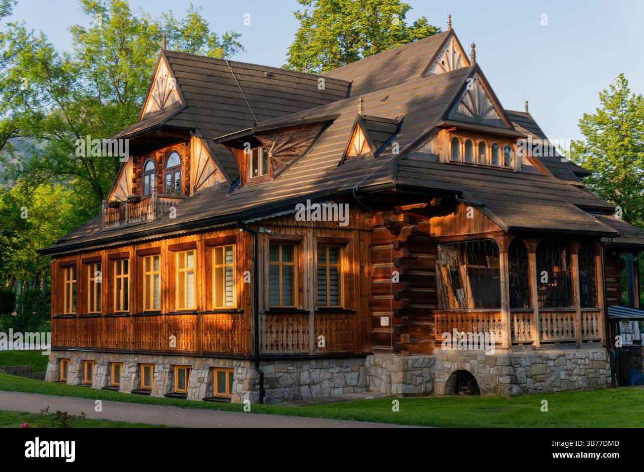 Historische Villa im Zakopane-Stil. Zakopane, Polen Stockfoto