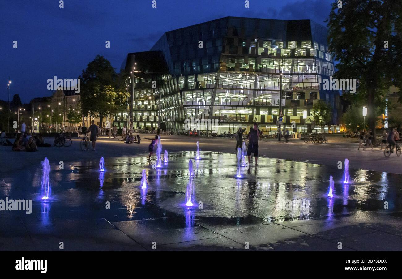 Sommerabend in der Stadt Freiburg i. Breisgau Stockfoto