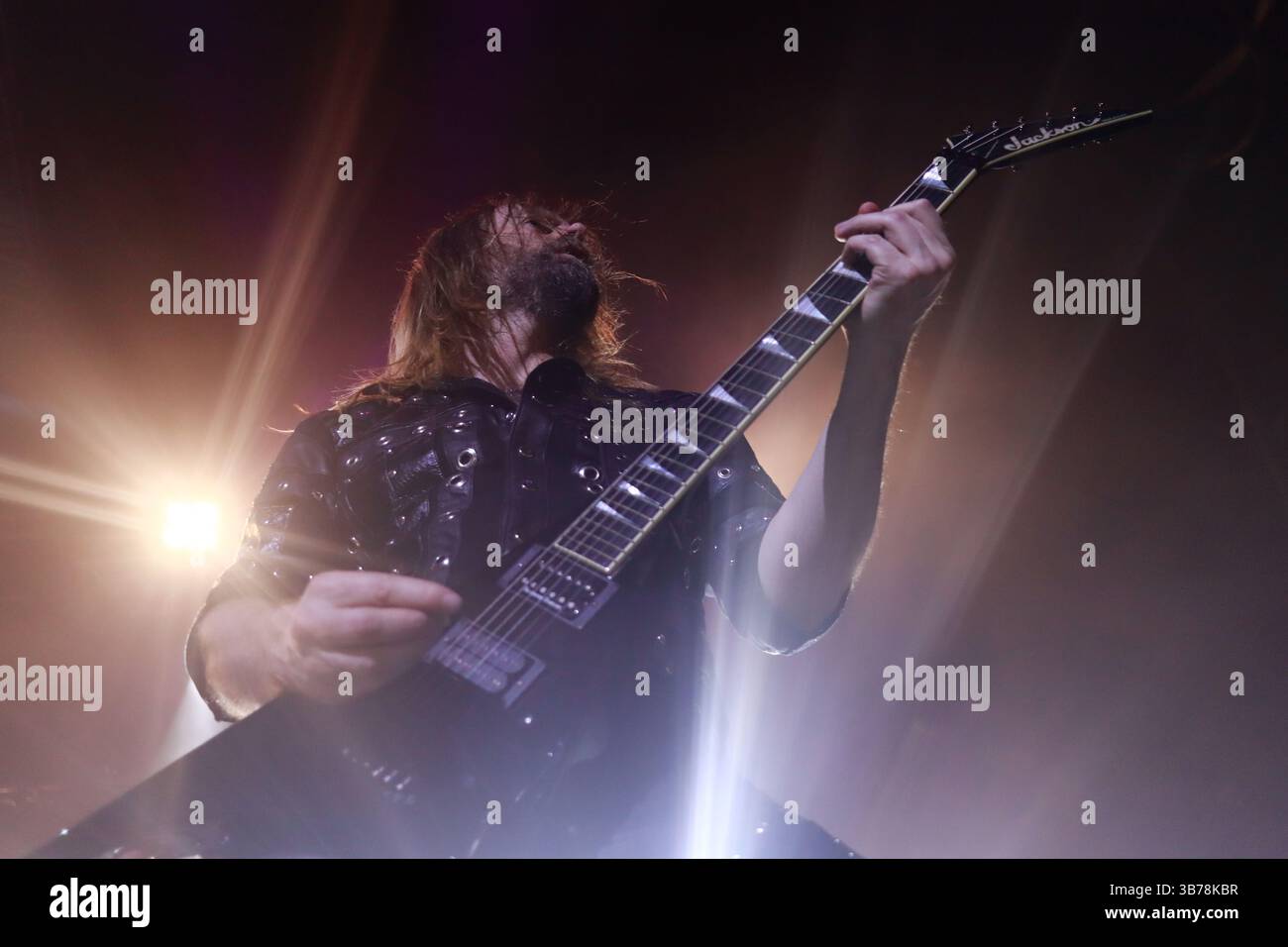 Mexiko-Stadt, Mexiko. Mai 2025. Andy Sneap Gitarrist der britischen Band Judas Priest trat als Teil der Monster of Rock Tour in der Mexico City Arena auf. Am 4. Mai 2025 in Mexiko-Stadt. (Foto: Carlos Santiago/Eyepix/SIPA USA) Credit: SIPA US/Alamy Live News Stockfoto