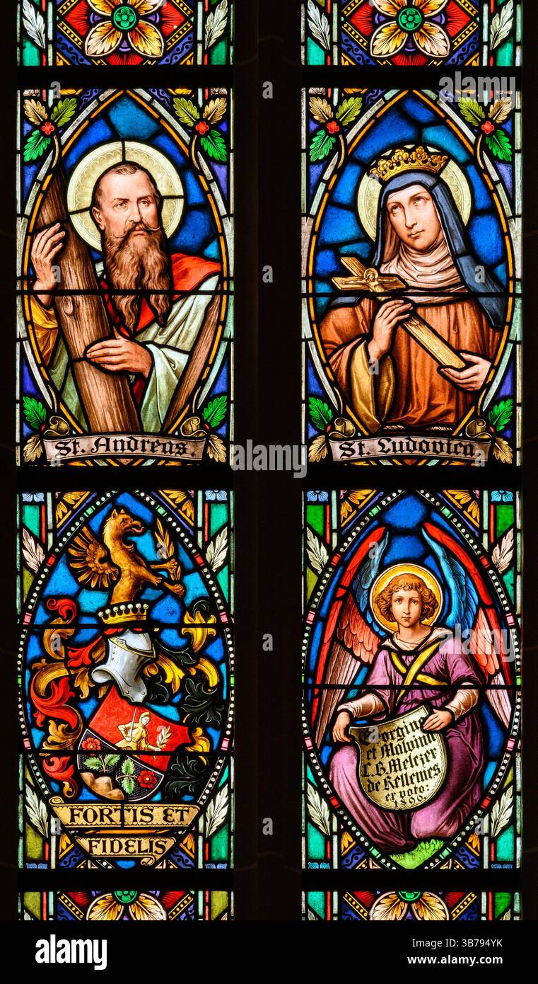 St. Andreas der Apostel und St. Ludovica Albertoni. Die Kathedrale der Heiligen Elisabeth (Dóm svätej Alžbety) in Košice, Slowakei. Stockfoto