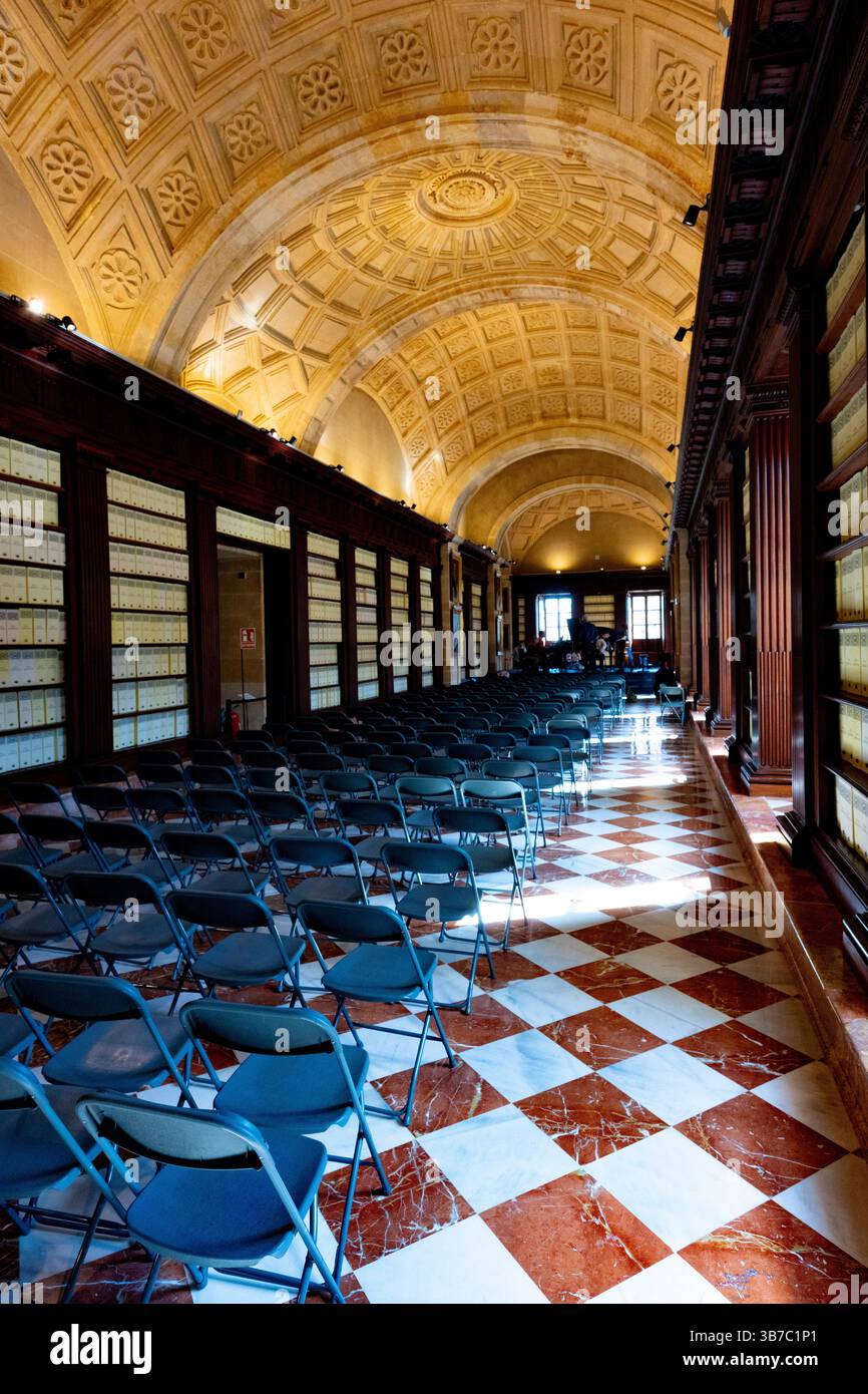 Das Archivo General de Indias. Ein UNESCO-Weltkulturerbe, das einige der Originaldokumente enthält, die mit der spanischen Kolonialisierung Amerikas verbunden sind Stockfoto