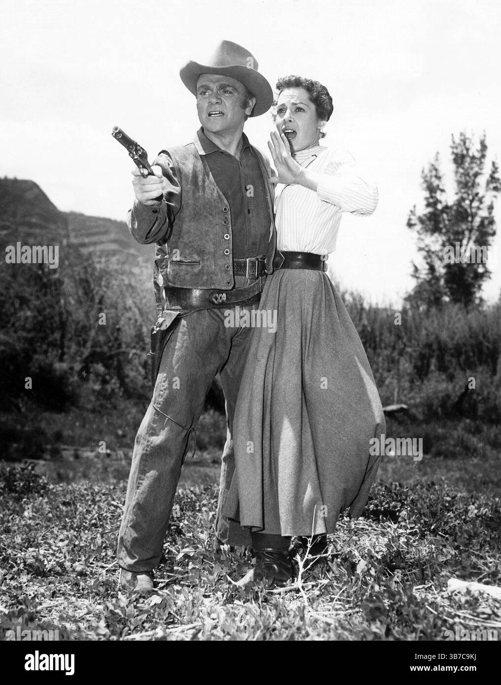 James Cagney und Viveca Lindfors in Western Film Run for Cover, 1955 Stockfoto