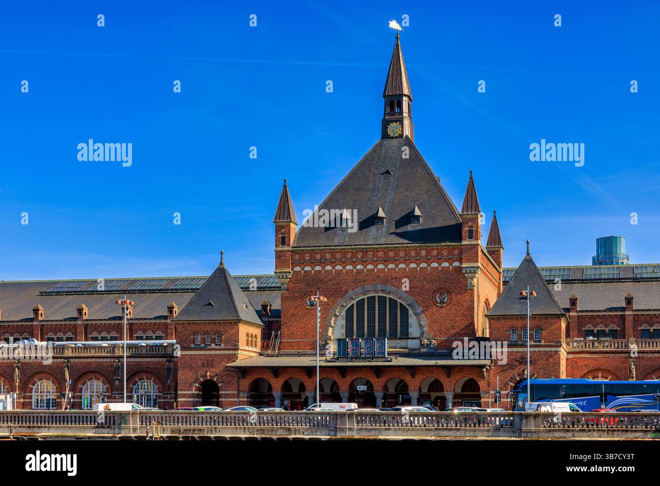 Die Vorderseite des Kopenhagener Hauptbahnhofs, Dänemark Stockfoto