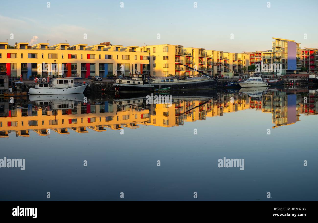 Bristol Harbour Water Reflections UK Stockfoto
