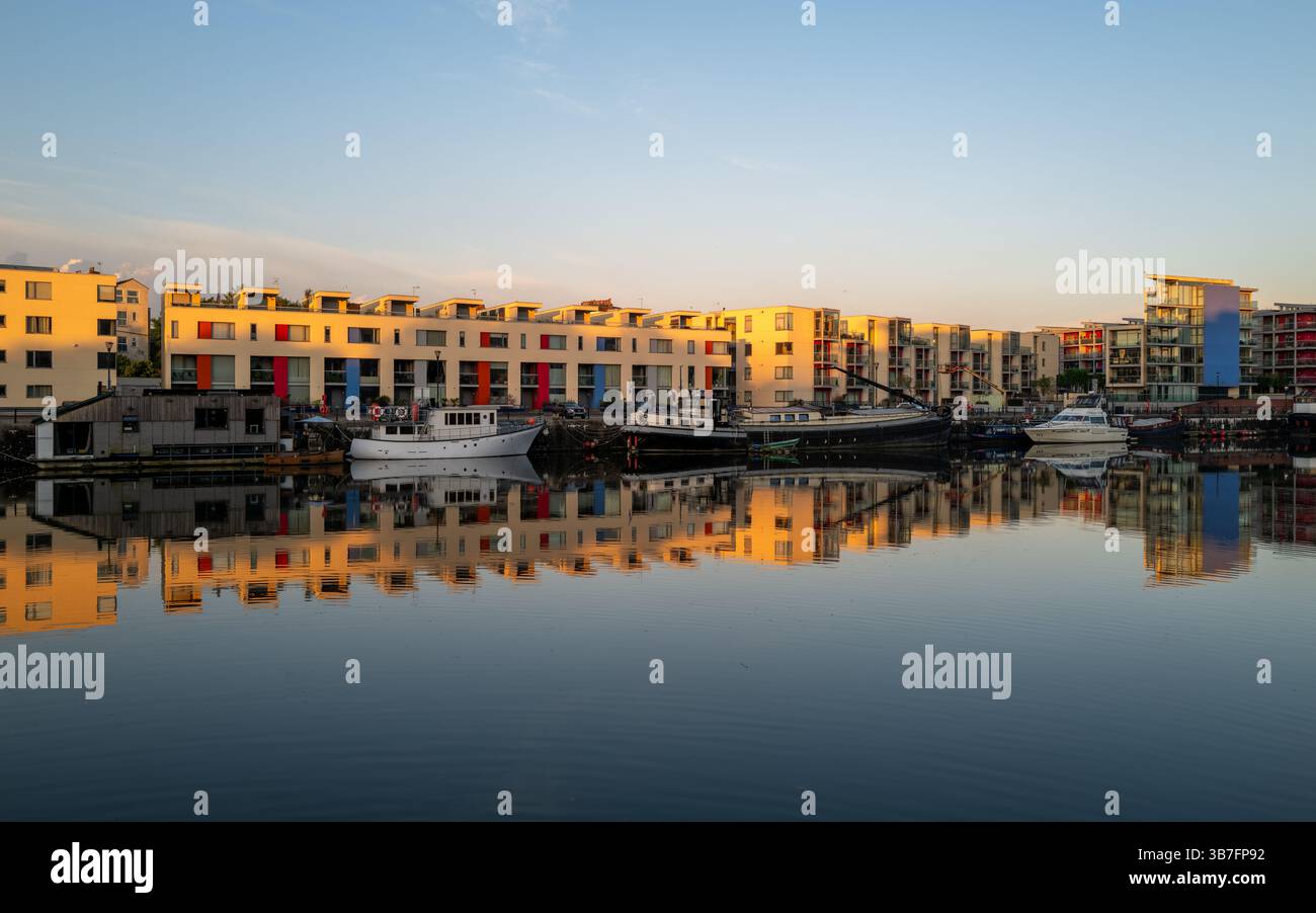 Bristol Harbour Water Reflections UK Stockfoto
