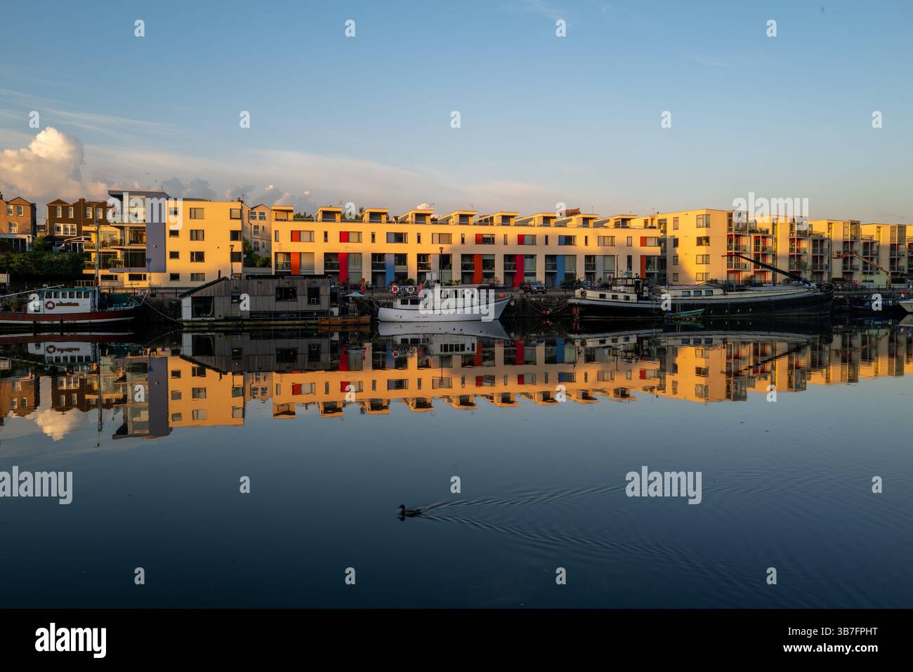 Bristol Harbour Water Reflections UK Stockfoto