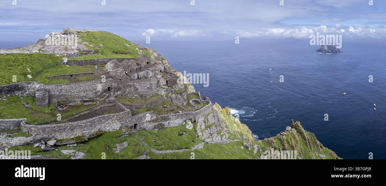Kloster auf der Spitze, Insel Skellig Michael, Mainistir Fhionain (Kloster St. Fionan), County Kerry, Irland, Großbritannien, Europa Stockfoto