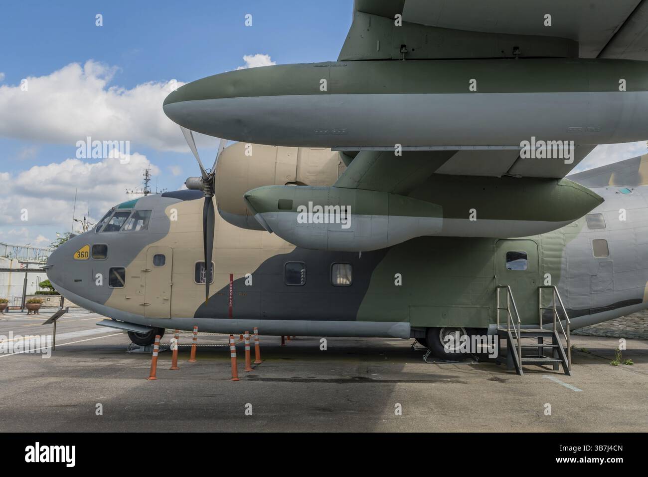 Seosan, Südkorea. 13. September 2020: Seitenansicht des Fairchild C-123 Provider im Seaside Park Stockfoto