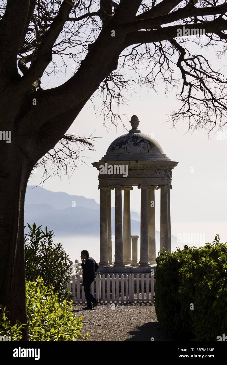 Mirador?Des Galliner? y templete jonico de Marmol de Carrara, Casa Museo de Son Marroig, Valldemossa, Mallorca, balearen, spanien Stockfoto