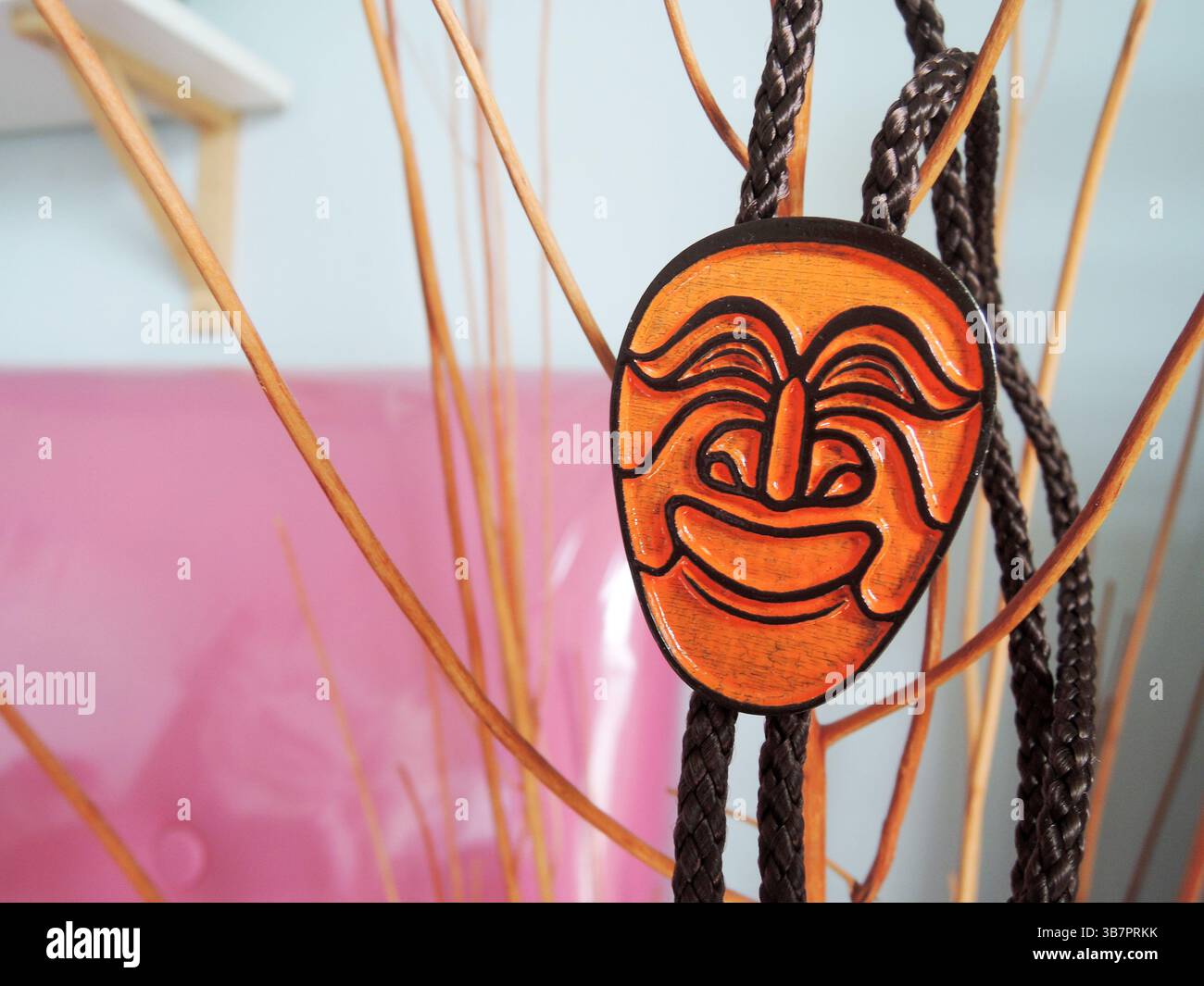 Traditionelle koreanische Hahoetal-Maske, die Kunsthandwerk herstellt Stockfoto
