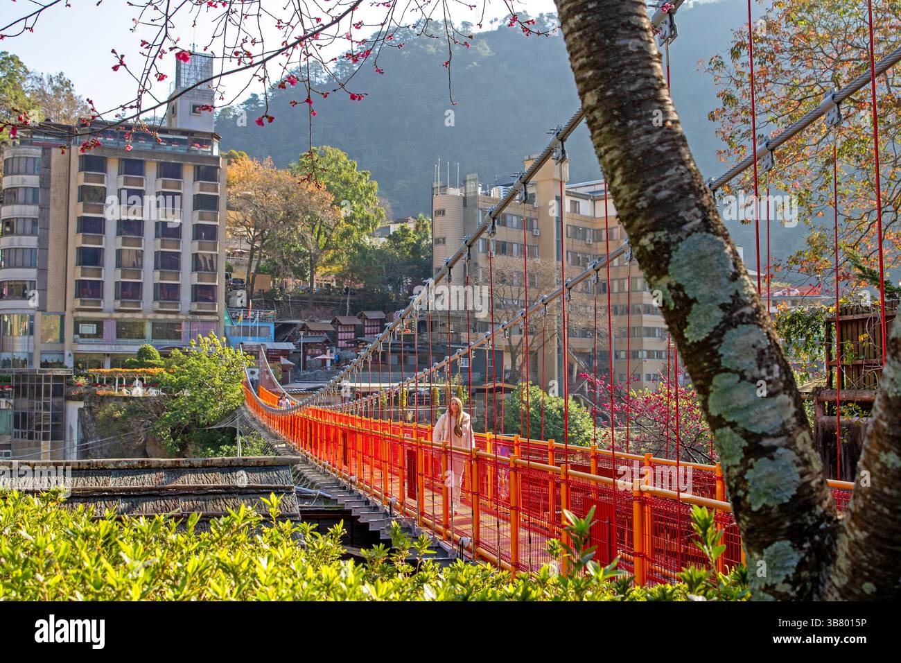Brücke über den Fluss Dajia in Guguan Stockfoto