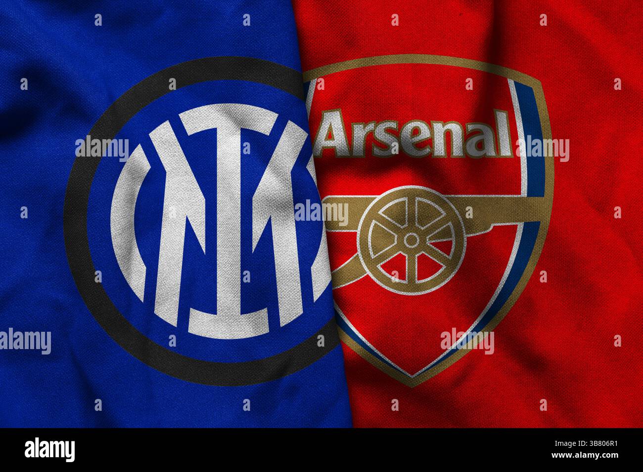 Pringsewu, Lampung; 5. Mai 2025; Textur des Inter Mailand Fußballclub-Logos mit dem Konzept des FC Arsenal Stockfoto