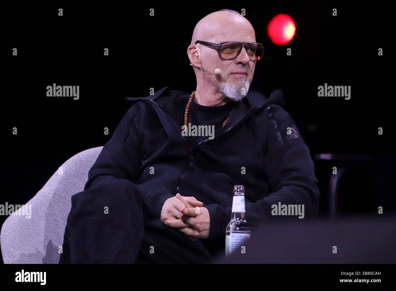 OMR Festival Tag 1 Hamburg die fantastischen vier, OMR Festival Tag 1, Hamburg Messehallen, 06.05.2025 auf den großen Festival-Bühnen sprechen internationale Stars und Gestalter*innen sowie Hidden Champions aus der Digital-Wirtschaft, Popkultur, Bankenwesen, Sport und Politik über die aktuellsten Trends und wichtigsten Herausforderungen. *** OMR Festival Day 1 Hamburg die Fantastic Four, OMR Festival Day 1, Hamburg Messehallen, 06 05 2025 Internationale Stars und Designer sowie Hidden Champions aus der digitalen Wirtschaft, Popkultur, Banking, Sport und Politik sprechen über die neuesten Trends Stockfoto