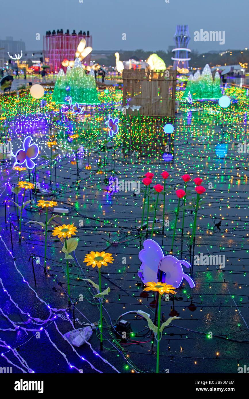 Lichter und Laternen beim Taiwan Lantern Festival Stockfoto