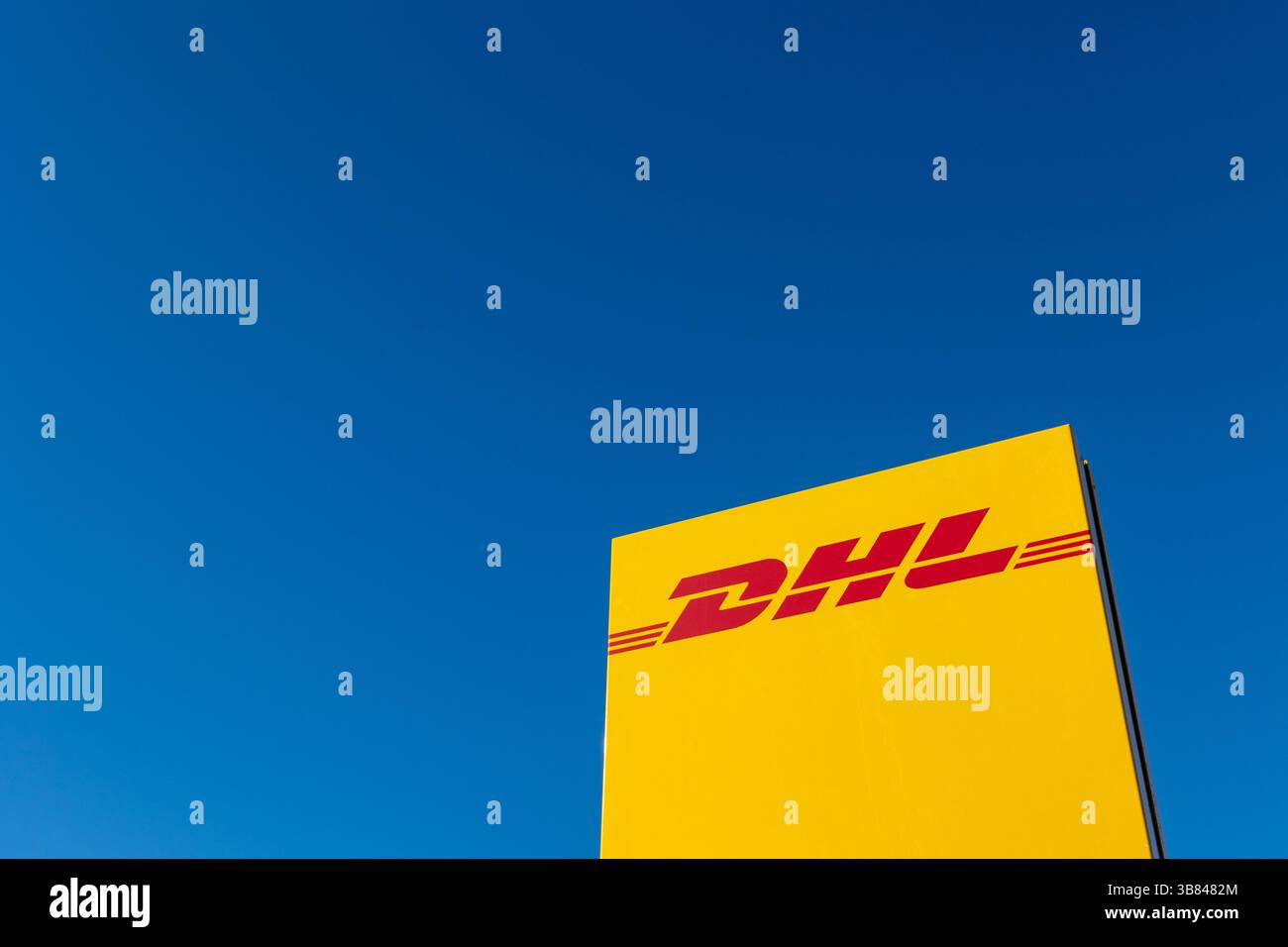 DHL Branding Stockfoto