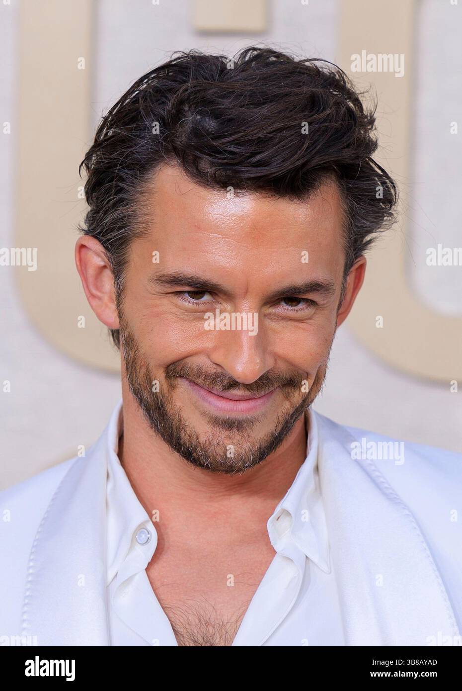 7. Januar 2024, Beverly Hills, Kalifornien, USA: Jonathan Bailey auf dem roten Teppich der 81. Jährlichen Golden Globe Awards am Sonntag, 7. Januar 2024 im Beverly Hilton Hotel in Beverly Hills, Kalifornien. JAVIER ROJAS/PI (Foto: © PI via ZUMA Press Wire) Stockfoto