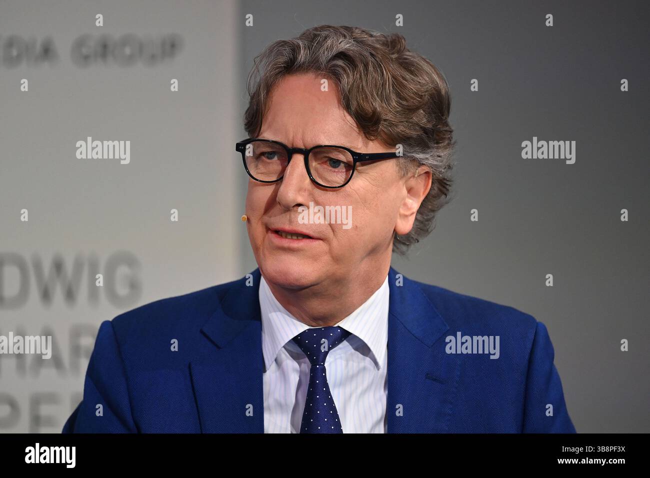 Gmund, Deutschland. Mai 2025. Stefan Wintels, CEO der KfW Banking Group, Einzelbild, zugeschnittenes Einzelmotiv, Porträt. Ludwig Erhard Summit 2025 am gut Kaltenbrunn am Tegernsee am 8. Mai 2025. Quelle: dpa/Alamy Live News Stockfoto