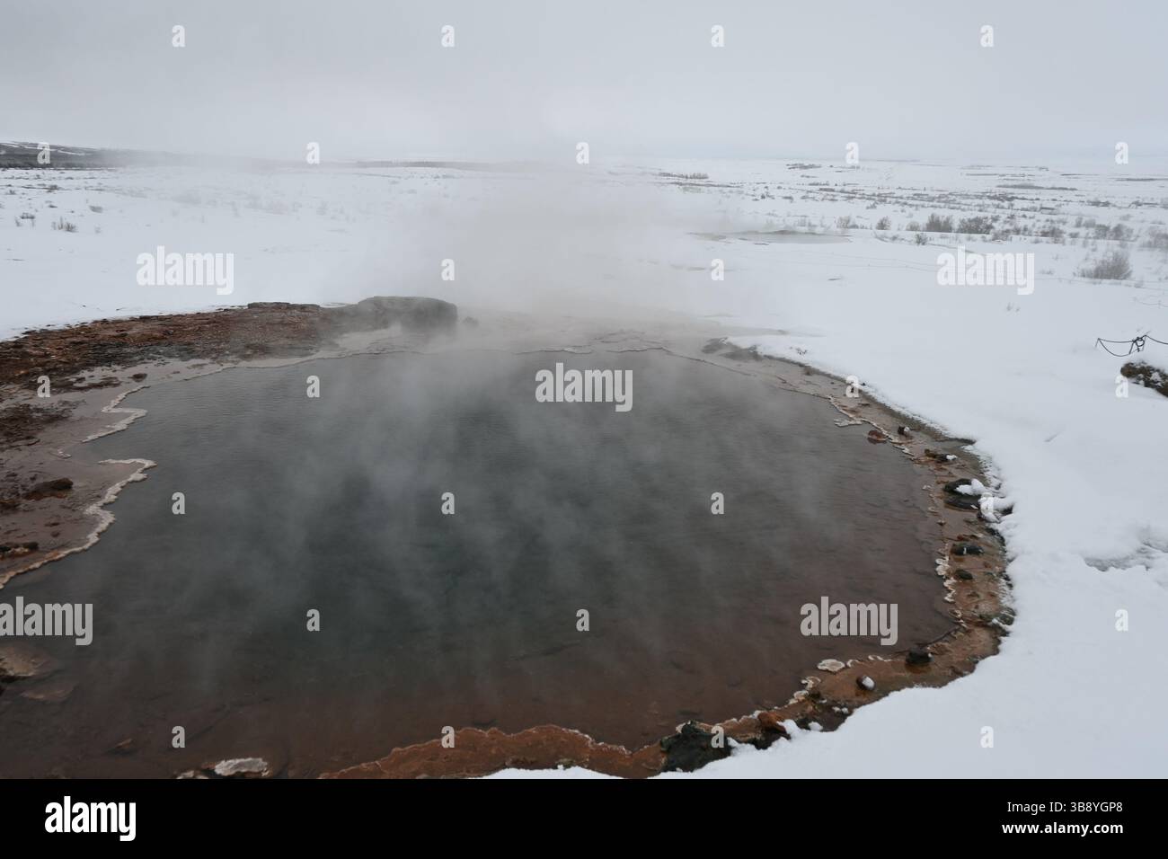 Wo Feuer Auf Eis Trifft. Island. Winterlandschaften. Stockfoto