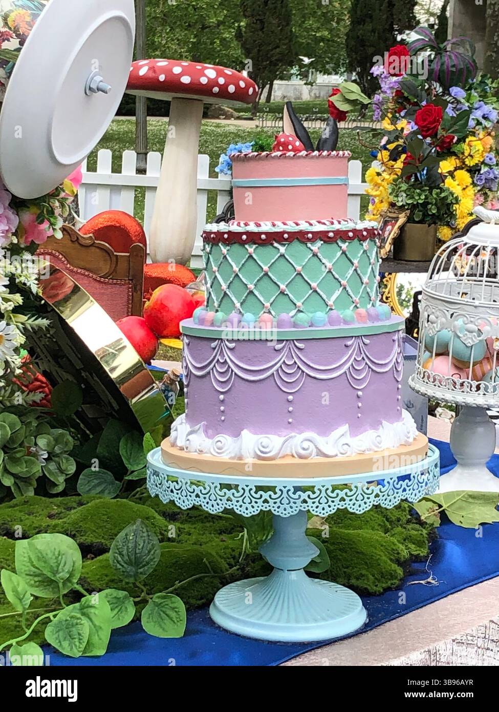 Alice im Wunderland Osterfeier Stockfoto