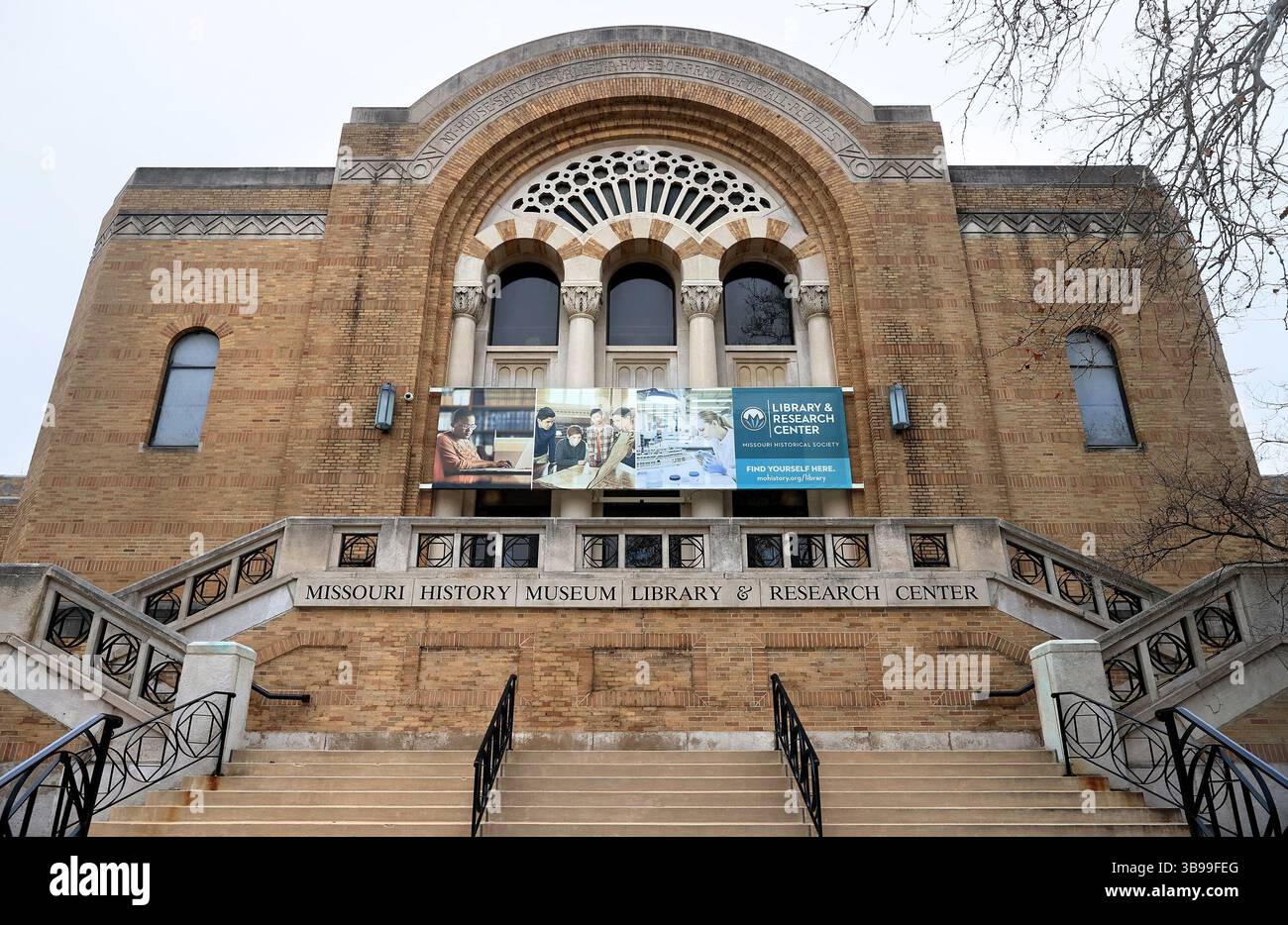 17. Januar 2023, St. Louis: Die Missouri Historical Society Library and Research Center am 225 South Skinker Boulevard begann ihr Leben als Tempel für die United Hebrew Congregation. (Bild: © David Carson/St. Louis Post-Dispatch via ZUMA Press Wire) Stockfoto