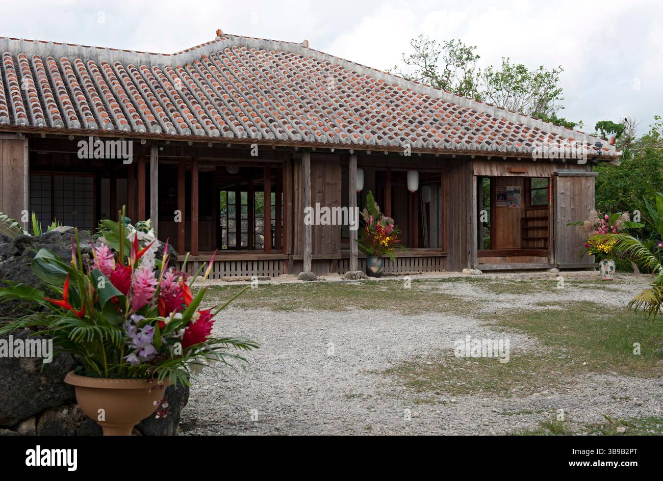 Ohama Residence (大浜邸) traditionelles Okinawan-Haus im historischen Yaima Village auf Ishigaki Island, Okinawa, Japan. Stockfoto