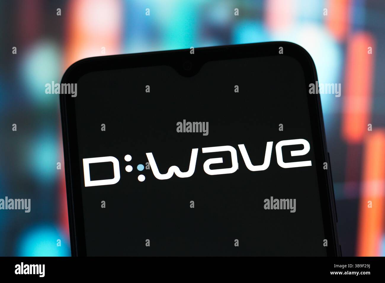 In dieser Abbildung wird das D-Wave-Logo auf einem Smartphone-Bildschirm angezeigt. Stockfoto