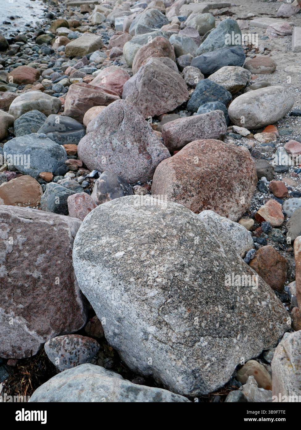 Steiniger Strand Stockfoto