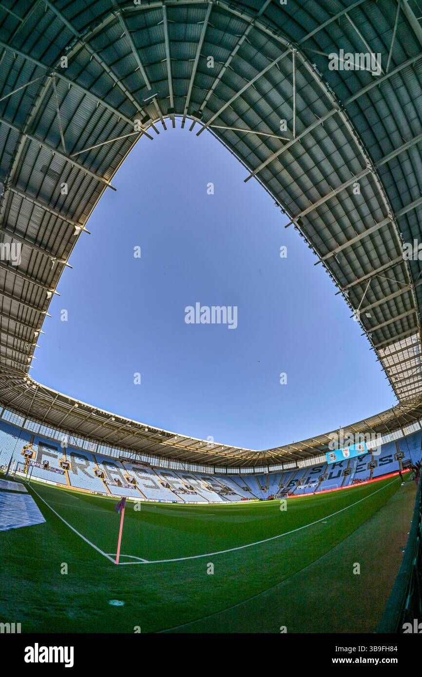 9. Mai 2025; Coventry Building Society Arena, Coventry, England; EFL Championship Play Off First Leg, Coventry City versus Sunderland; Eine allgemeine Ansicht des CBS Stadions mit dem Spielfeld und den Tribünen Stockfoto