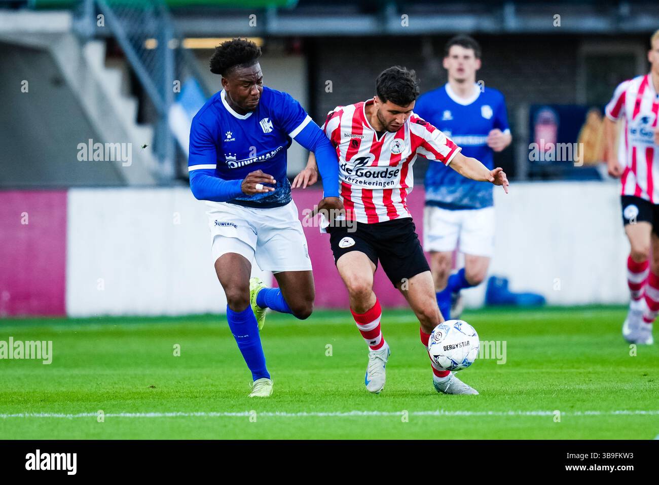 Rotterdam - Aymane Bais von Jong Sparta Rotterdam während der zweiunddreißigsten Wettkampfrunde der Tweede Divisie Saison 2024/2025. Das Spiel findet am 9. Mai 2025 in Rotterdam, Niederlande, zwischen Jong Sparta Rotterdam und Quick Boys in Het Kasteel statt. (VK Sportphoto/Danny de Groot) Stockfoto