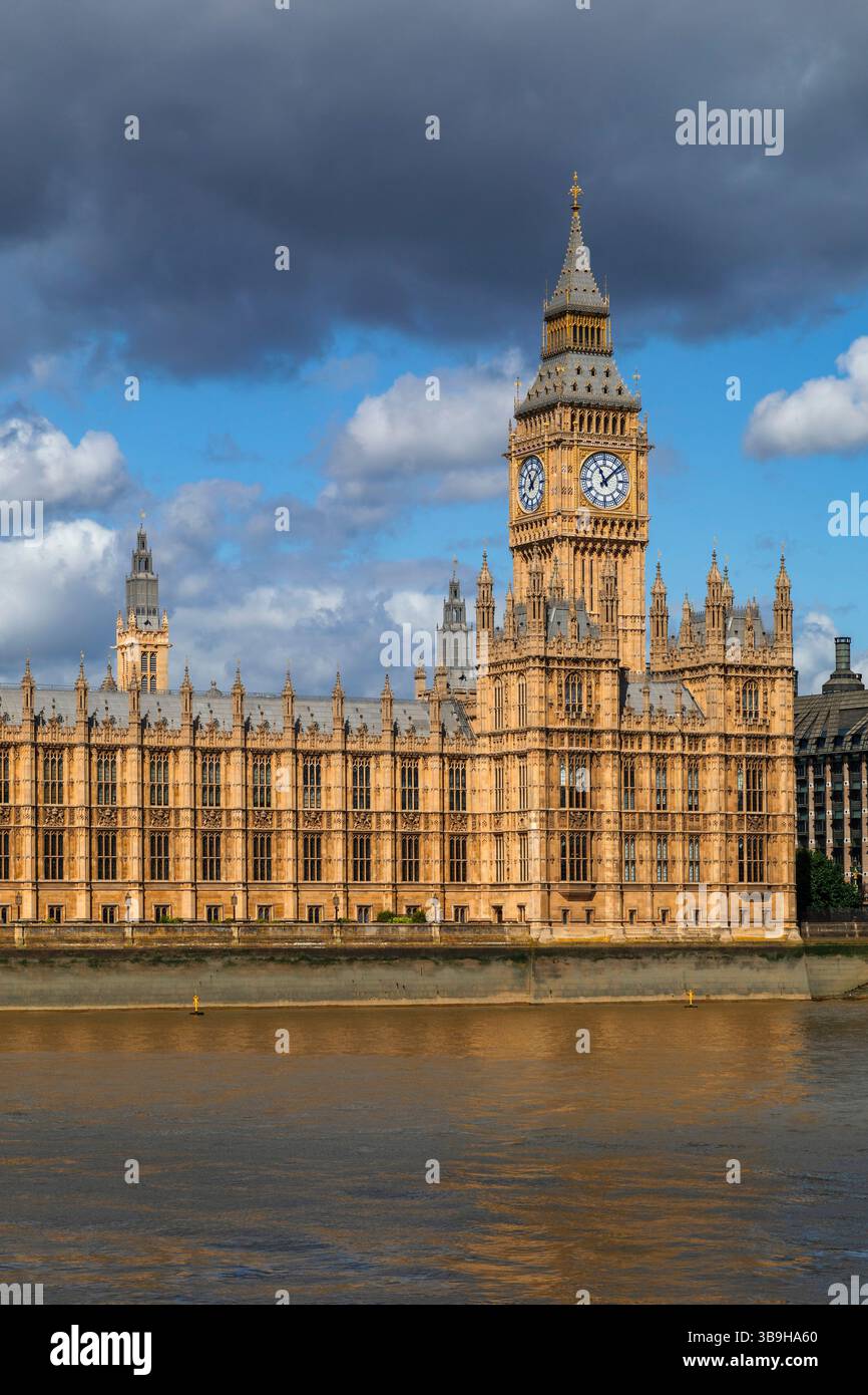 Houses of Parliament on the Themse mit Big Ben, London, England, Großbritannien Stockfoto