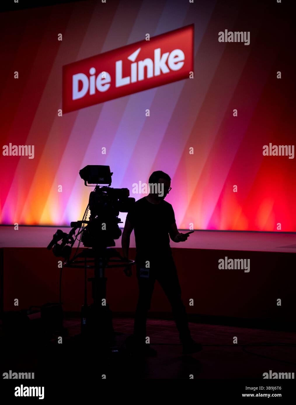 Chemnitz, Deutschland. Mai 2025. Aufnahmen, die während der dritten Sitzung der neunten Parteikonferenz der Linkspartei in Chemnitz am 9. Mai 2025 aufgenommen wurden. Quelle: dpa/Alamy Live News Stockfoto