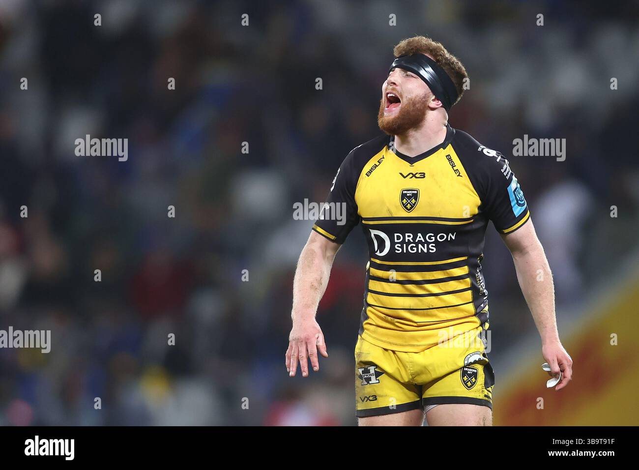 KAPSTADT, SÜDAFRIKA - 10. MAI: Brodie Coghlan von Dragons RFC während des United Rugby Championship Matches zwischen DHL Stormers und Dragons RFC, das am 10. Mai 2024 im DHL Stadium in Kapstadt, Südafrika, ausgetragen wurde. Foto: Shaun Roy/Alamy Live News Stockfoto