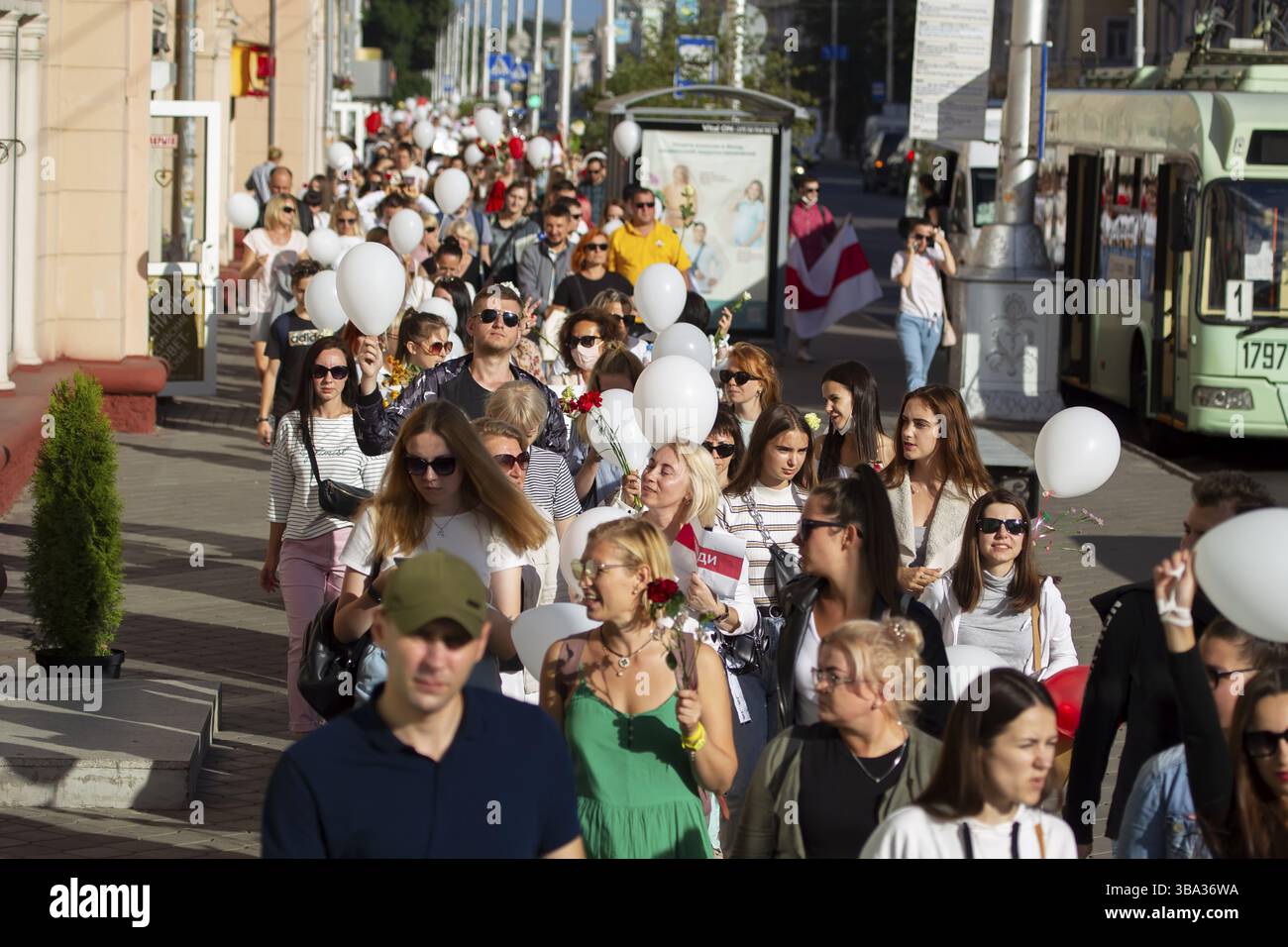 Weißrussland, die Stadt Gomel am 14. August 20120. Leute bei der Kundgebung gegen den Diktator Lukaschenko. Friedliche Demonstranten in Weißrussland, Europa Stockfoto
