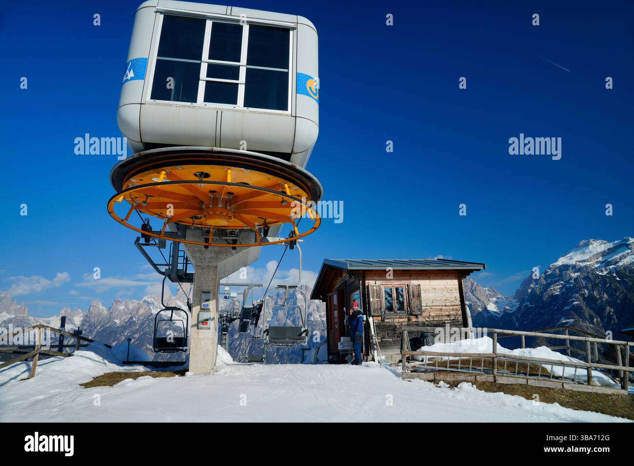 Seilbahn Malón-Monte Agudo, AURONZO D'INVERNO, Winter, Ski, Dolomiten, Auronzo di Cadore, Region Veneto, Provinz Belluno, Stockfoto