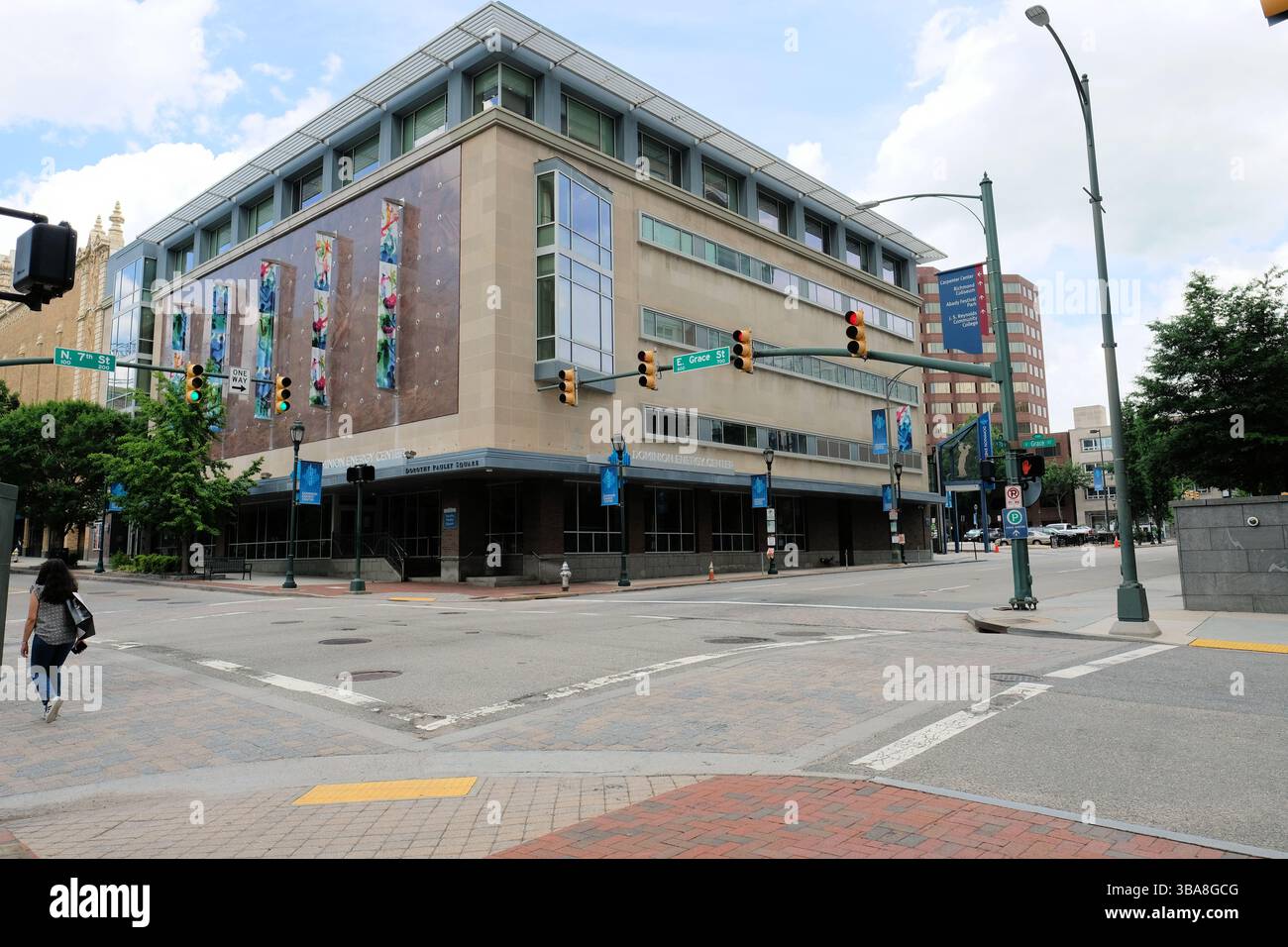 Das Dorothy Pauley Square and Carpenter Theatre, Teil des Dominion Energy Center, ist ein Komplex für darstellende Künste in Richmond, Virginia. Stockfoto