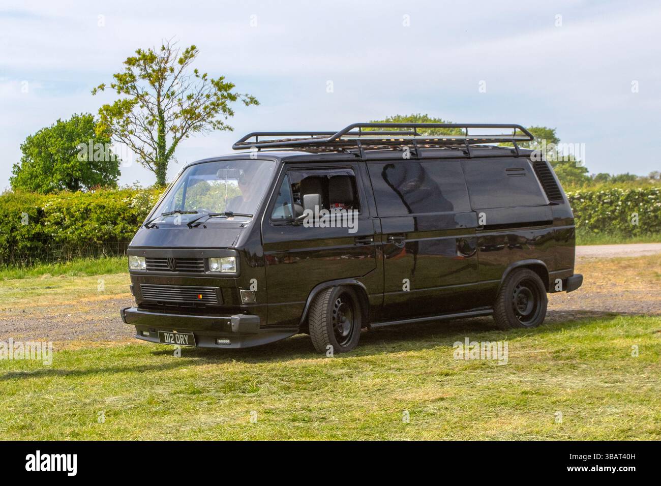 1989 80er Jahre Black VW Volkswagen Transporter 78Ps; 2025 Wheels Up North, Car Culture Event, modifizierter Klassiker und Supersportwagen Event, Longridge, England, Großbritannien Stockfoto