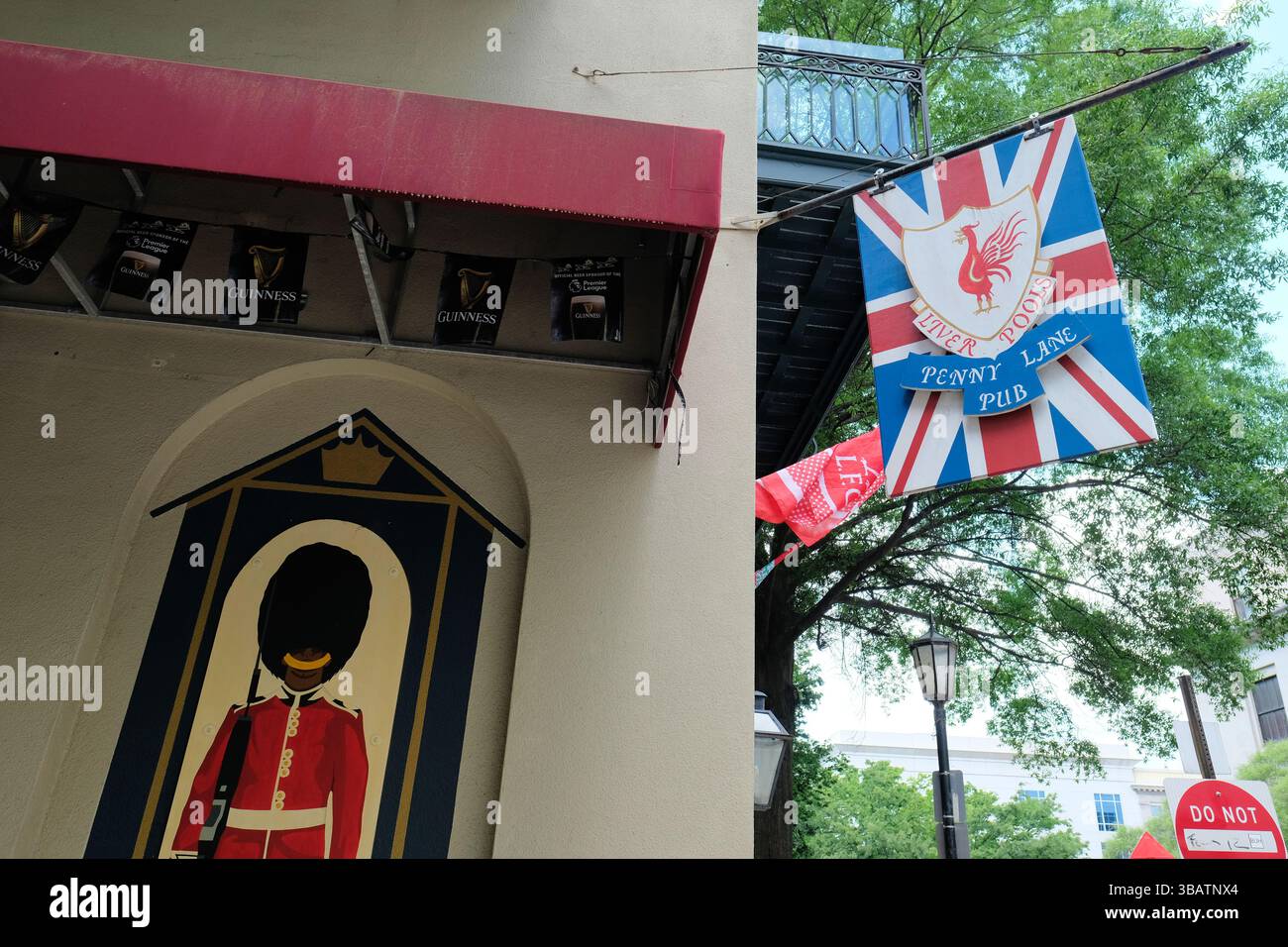 Penny Lane Pub, britischer Pub, der seit 1979 in Richmond, Virginia, betrieben wird; Liverpudlian Bar serviert Bier, Essen und huldigt alles Englisch. Stockfoto