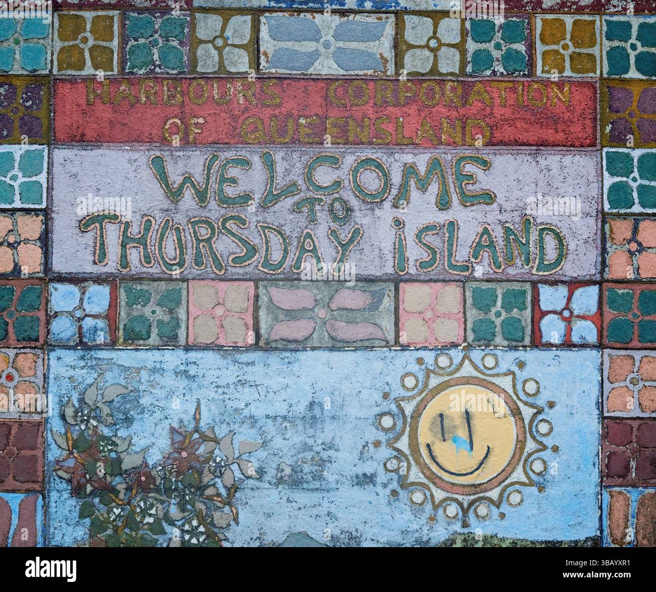 Willkommen bei Donnerstag Island Schild, Ankunft des Fährterminals, touristische Reise, tropisches North Queensland, Torres Strait Stockfoto