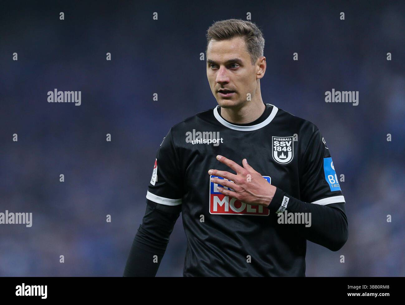 firo: 10.05.2025, Fußball: 2.Bundesliga HSV Hamburg Hamburg HSV Hamburg Hamburg Hamburg - SSV Ulm Dennis Dressel (Ulm) Stockfoto