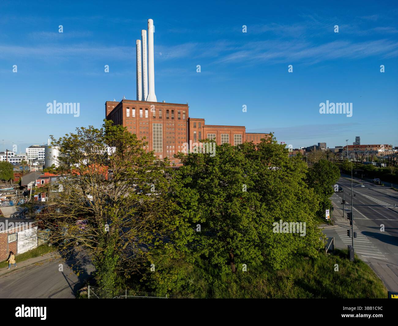 Svanemølleværket er et dansk varmeværk, der er beliggende ved Svanemøllebugten i Københavns Nordhavn. Værket er fra 1947-1953, er opført af Københavns Stockfoto