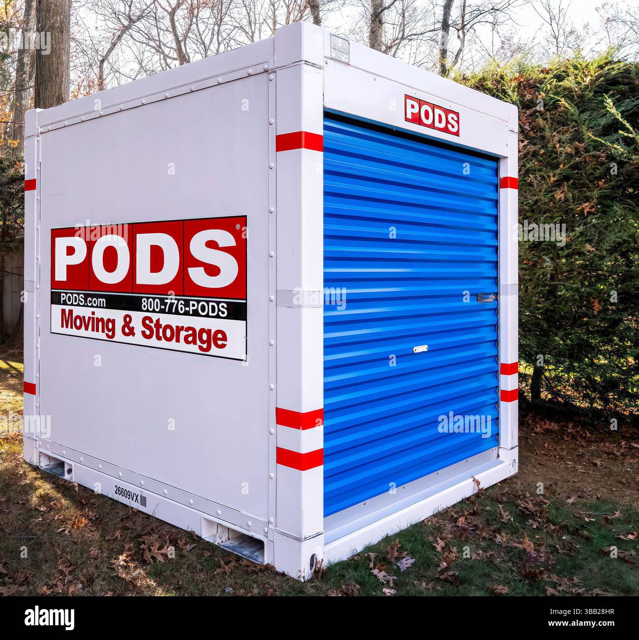 PODS Moving & Storage bietet tragbare Aufbewahrungsbehälter. Stockfoto