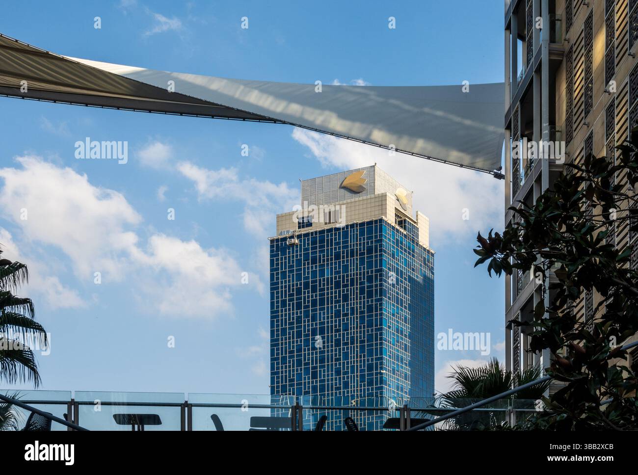 Amman, Jordanien - 12. November 2024: Gebäude des medizinischen Zentrums von Abdali aus gesehen von der Adbali Mall im Norden der Hauptstadt Stockfoto