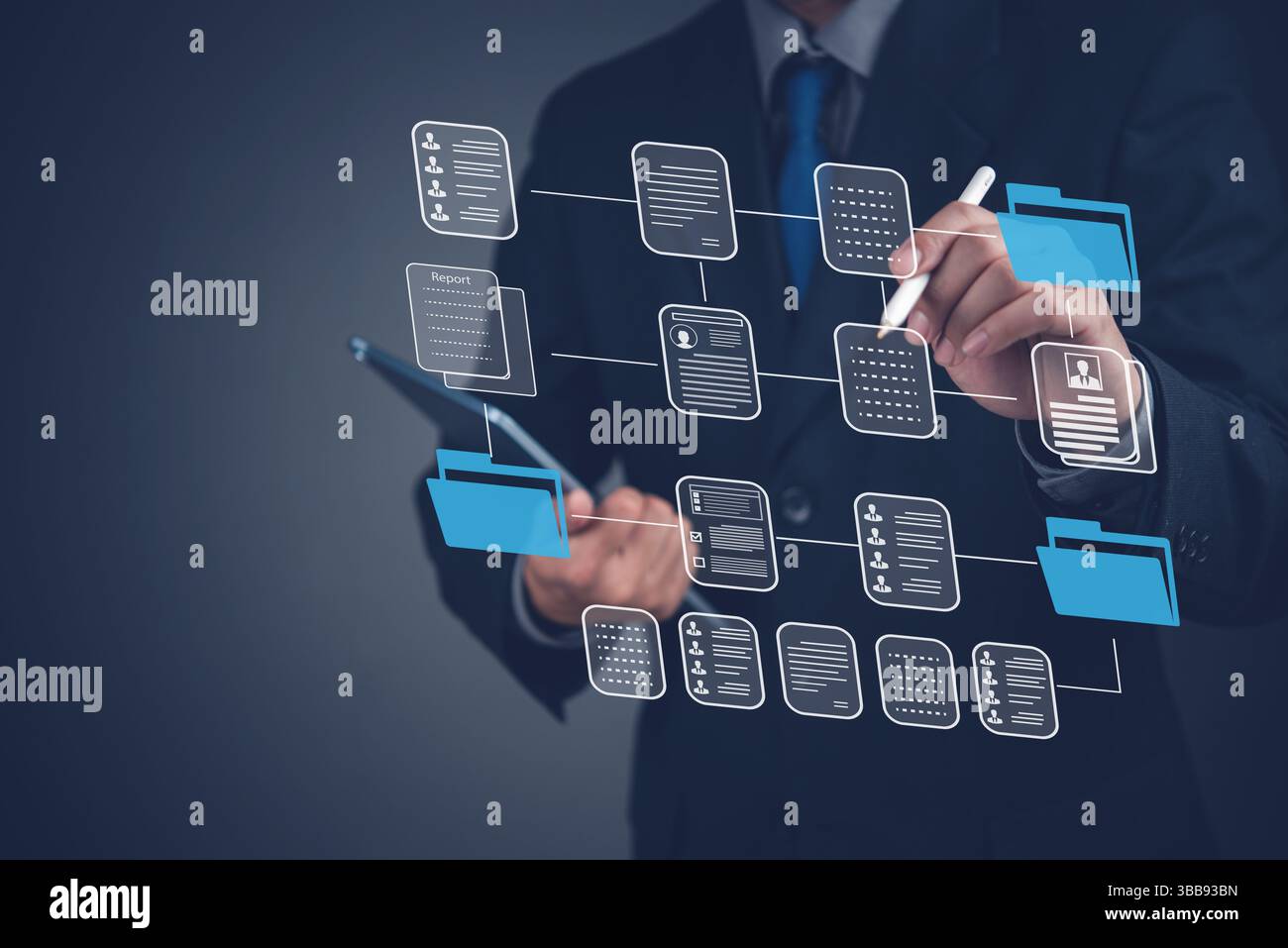 Digitales Workflow-Konzept des Unternehmens mit Datenordnern, Berichten und Schnittstellensymbolen, Verwaltung von Geschäftsdateien, Cloud-System und Online-Dokumentenstruktur Stockfoto