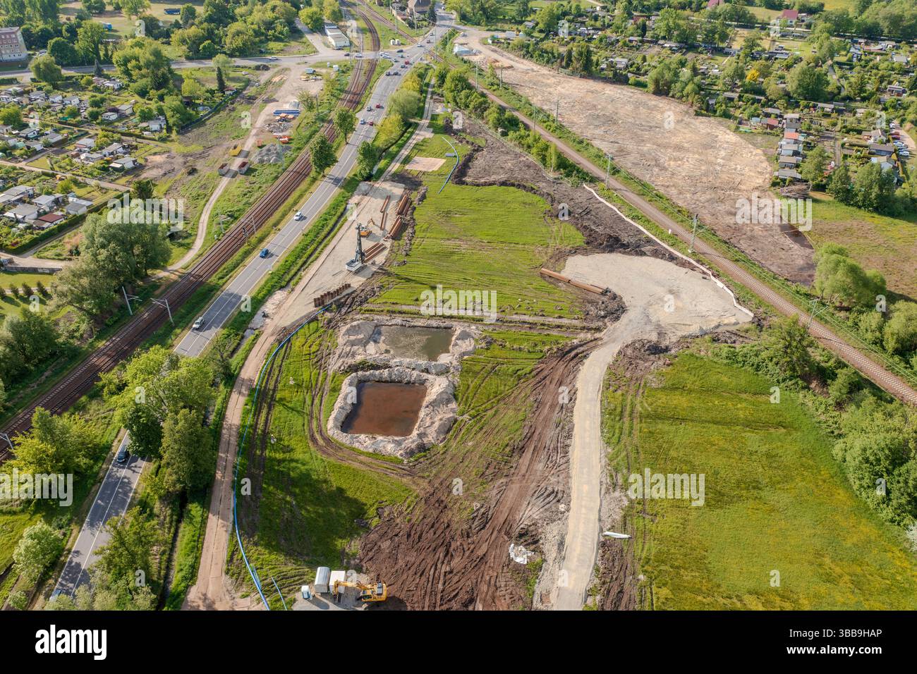Zu Beginn der Bauarbeiten auf einer großen Baustelle Stockfoto