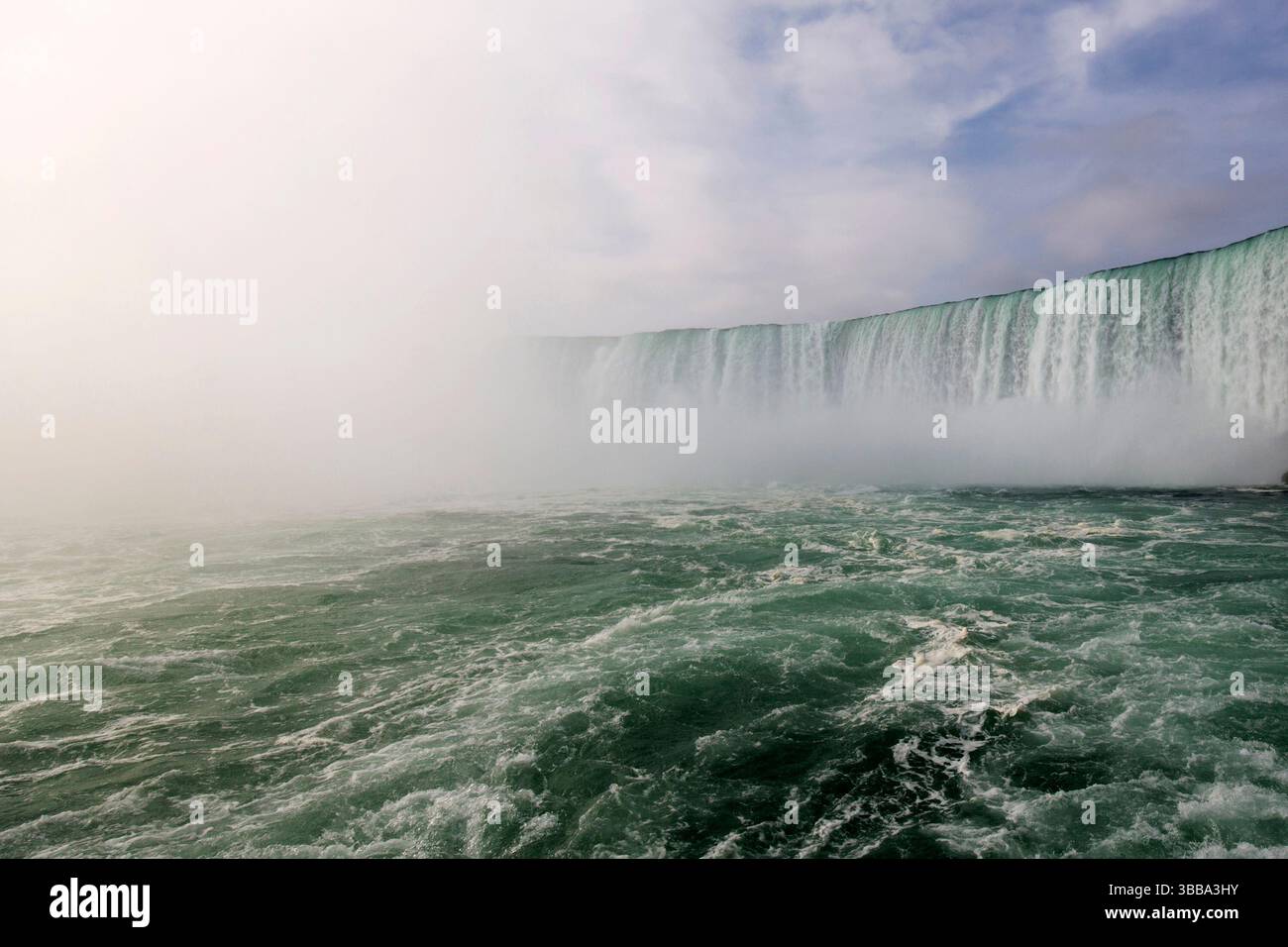 Niagara fällt an der Grenze zu New York in den Vereinigten Staaten und Ontario in Kanada Stockfoto
