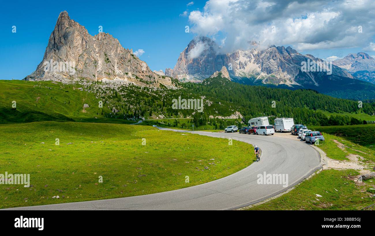 Wunderschöne Bergkette am Giau Pass, Dolomiten Italien Stockfoto