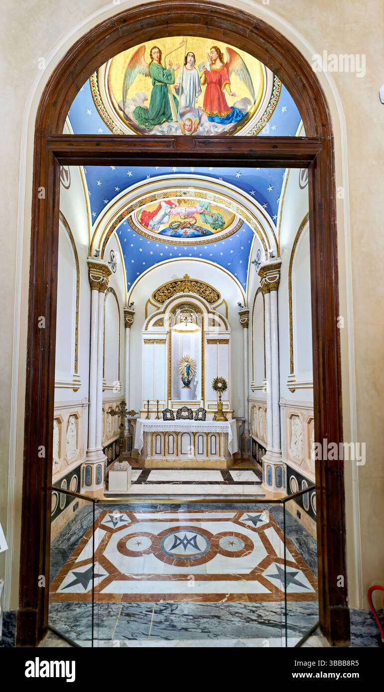 Valencia Spanien. Nationalmuseum für Keramik und dekorative Kunst 'González Marti' - Datum: 22 - 04 - 2025 Stockfoto