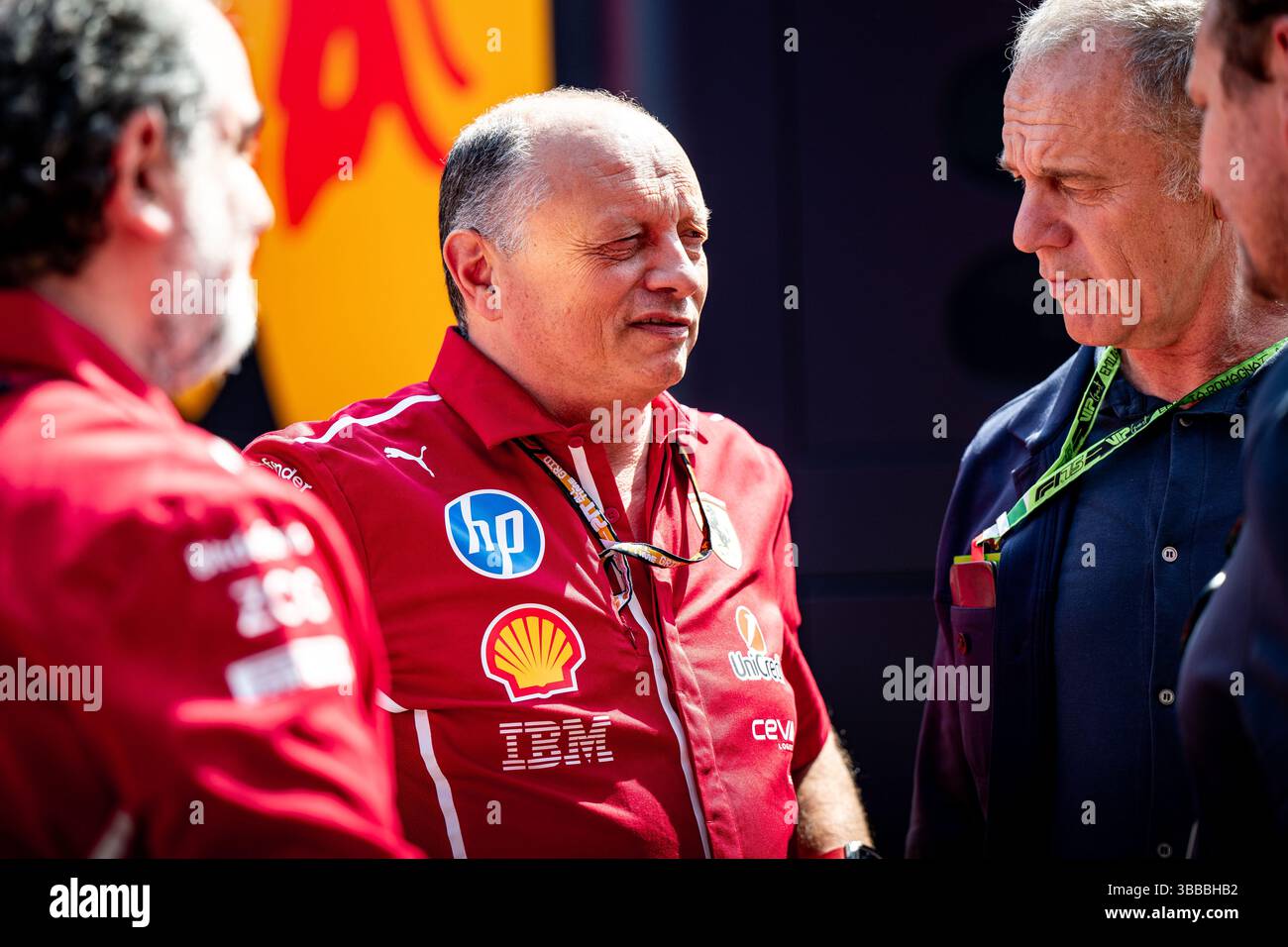 Imola, Italie. Mai 2025. VASSEUR Frédéric (fra), Teamleiter und Geschäftsführer der Scuderia Ferrari, Porträt während der Formel 1 AWS Gran Premio del Made in Italy e Dell'Emilia-Romagna 2025, Emilia Romagna Grand Prix 2025, 7. Runde der FIA Formel 1 Weltmeisterschaft 2025 vom 16. Bis 18. Mai 2025 auf dem Autodromo Internazionale Enzo e Dino Ferrari, in Imola, Italien - Foto: DPI Live PPI Stockfoto