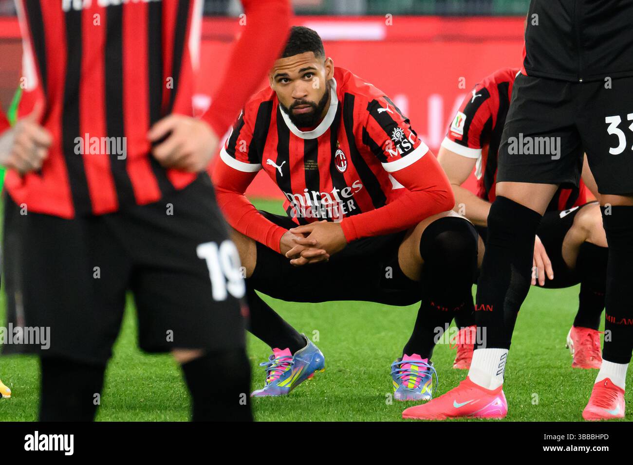 Ruben Loftus-cheek vom AC Milan sieht am Ende des Finalspiels zwischen AC Milan und Bologna FC im Stadio Olimpico in Rom (Italien) am 14. Mai 2025 niedergeschlagen aus. Stockfoto