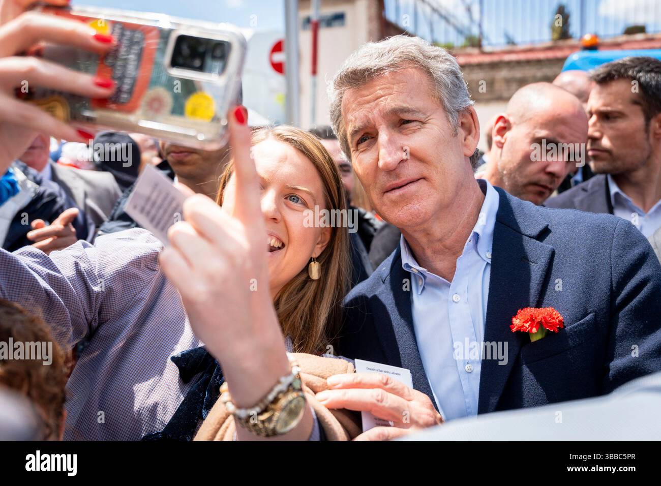 Alberto Nuñez Feijoo während der Feierlichkeiten Saint Isidore the Laborer in der Pradera de San Isidro am 15. Mai 2025 in Madrid, Spanien. (Quelle: Miguel Escavias/Alfa Images/Alamy Live News) Stockfoto